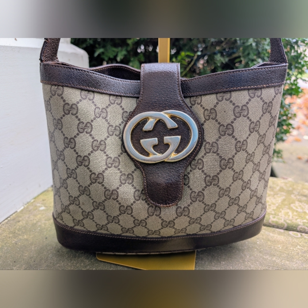 Gucci Vintage GG Coated Canvas Shoulder Bag - VGUC! - Picture 2 of 15